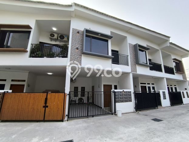 Rumah Luas Asri 3 KT Siap Huni di Bintara Bekasi Rumah Luas Asri 3 KT Siap Huni di Bintara Bekasi
