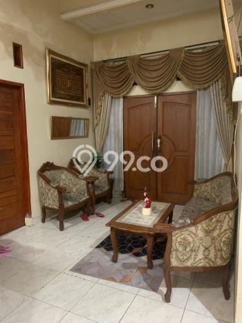 Rumah Modern 7 KT di Jatiwaringin Bekasi Semi Furnished Rumah Modern 7 KT di Jatiwaringin Bekasi Semi Furnished