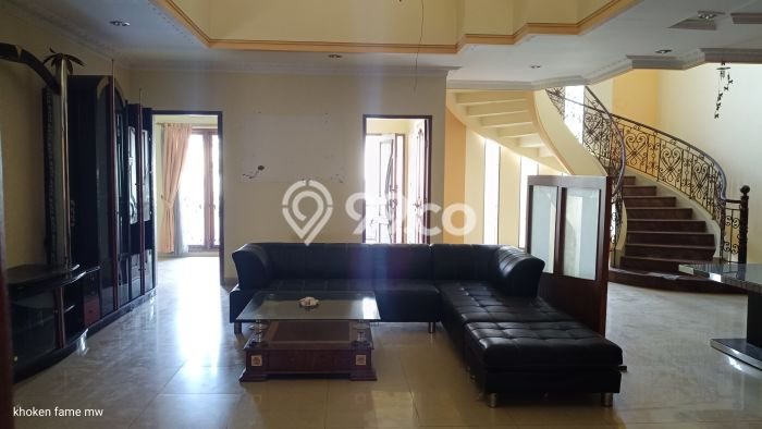 Rumah Luxury Modern Tanpa Renovasi di Pasteur Bandung Rumah Luxury Modern Tanpa Renovasi di Pasteur Bandung
