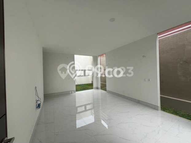 For Sale! Luxury House LT 339m2 Desain Elegan di Setiabudi For Sale! Luxury House LT 339m2 Desain Elegan di Setiabudi