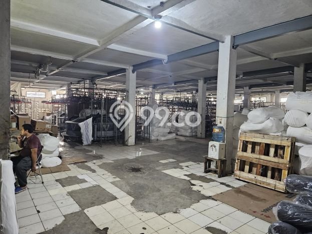 Area Ramai! Pabrik Dijual di Margaasih untuk Bisnis Luas Bangunan 4200m2 Area Ramai! Pabrik Dijual di Margaasih untuk Bisnis Luas Bangunan 4200m2