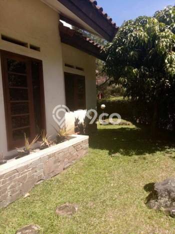 Rumah Luxury Modern Tanpa Renovasi di Cimahi Bandung Rumah Luxury Modern Tanpa Renovasi di Cimahi Bandung