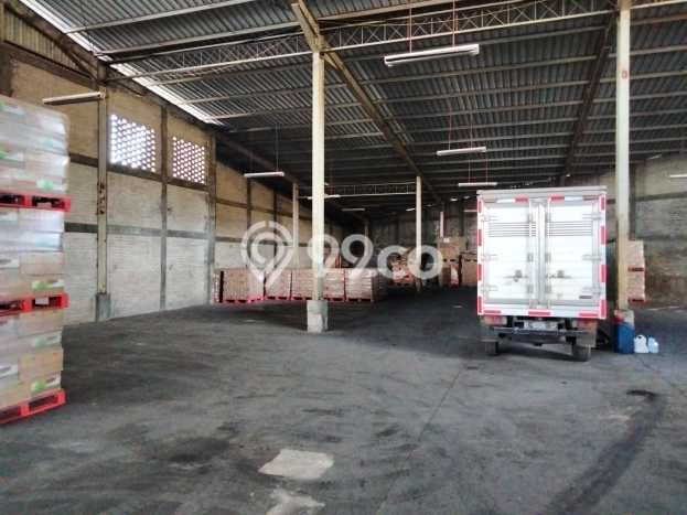 Gudang untuk Disewa di Pusat Bandung Luas Bangunan 1037m2 Gudang untuk Disewa di Pusat Bandung Luas Bangunan 1037m2