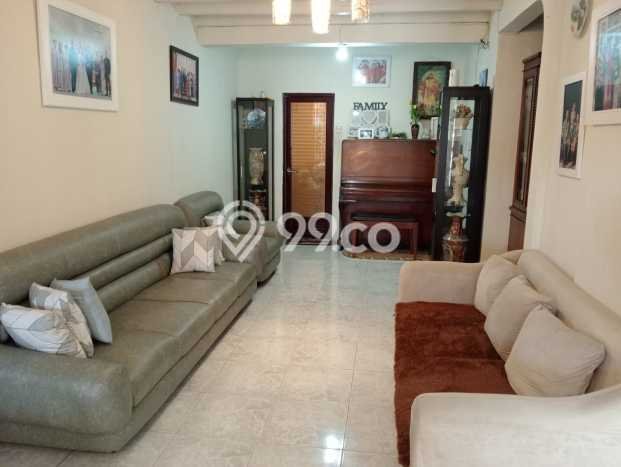 Disewakan Rumah Konsep Minimalis di Lengkong Bandung dengan 8 KT Disewakan Rumah Konsep Minimalis di Lengkong Bandung dengan 8 KT