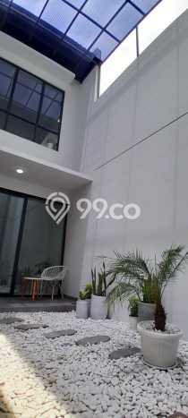 Ready to Use! Premium House LT 147m2 Desain Modern di Mekar Wangi Ready to Use! Premium House LT 147m2 Desain Modern di Mekar Wangi