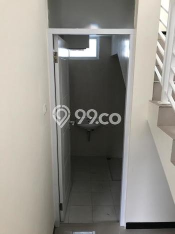 Dijual Hunian Rumah Terawat 3 Kamar di Taman Kopo Indah, Bandung Dijual Hunian Rumah Terawat 3 Kamar di Taman Kopo Indah, Bandung