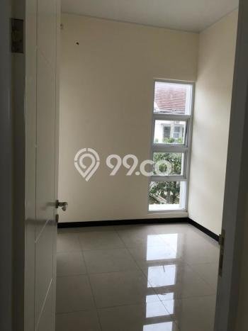 Dijual Hunian Rumah Terawat 3 Kamar di Taman Kopo Indah, Bandung Dijual Hunian Rumah Terawat 3 Kamar di Taman Kopo Indah, Bandung