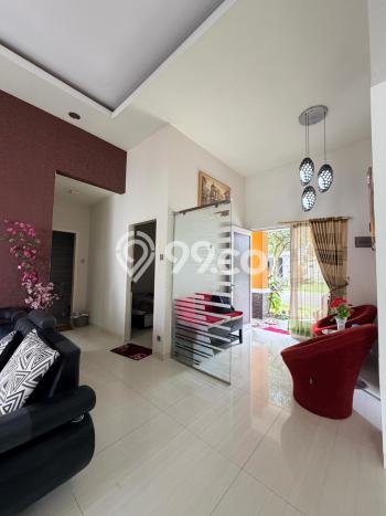 Sewa Rumah Murah di Kota Baru Parahyangan Bandung Punya 3 Kamar Tidur Sewa Rumah Murah di Kota Baru Parahyangan Bandung Punya 3 Kamar Tidur