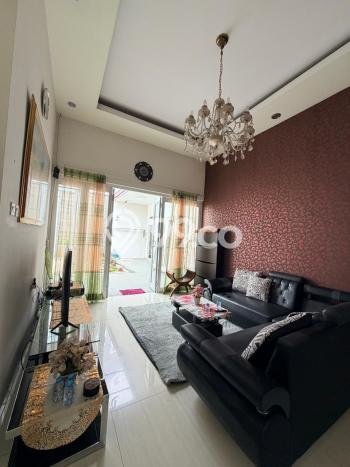 Sewa Rumah Murah di Kota Baru Parahyangan Bandung Punya 3 Kamar Tidur Sewa Rumah Murah di Kota Baru Parahyangan Bandung Punya 3 Kamar Tidur