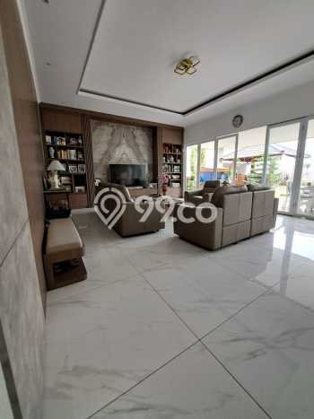 For Sale! Luxury House LT 920m2 Desain Modern di Setiabudi For Sale! Luxury House LT 920m2 Desain Modern di Setiabudi