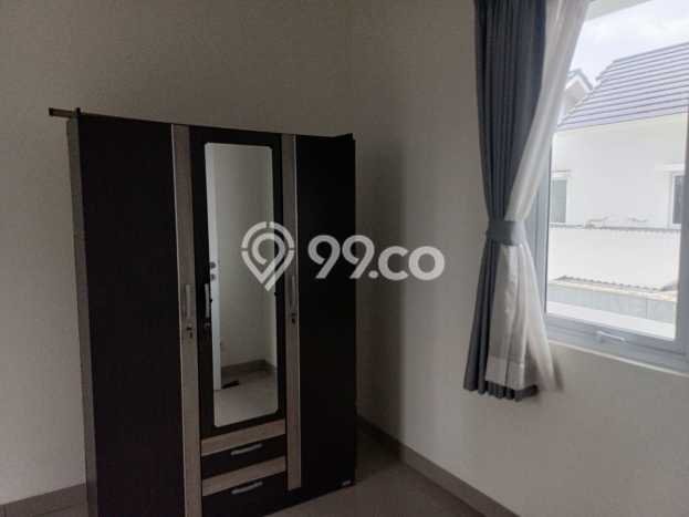 Disewakan! Rumah 2 Kamar Tidur &
2 Kamar Mandi di Summarecon Bandung, Bandung Disewakan! Rumah 2 Kamar Tidur &
2 Kamar Mandi di Summarecon Bandung, Bandung