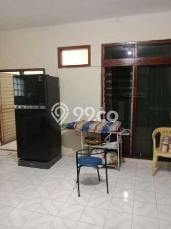 Siap Huni Rumah Mewah 4 Kamar di Regol Dekat ke Mana Saja Siap Huni Rumah Mewah 4 Kamar di Regol Dekat ke Mana Saja