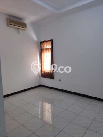Disewakan Hunian Konsep Modern di Bojongloa Kidul Bandung dengan 4 Kamar Disewakan Hunian Konsep Modern di Bojongloa Kidul Bandung dengan 4 Kamar