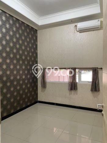 Rumah Minimalis 2 Kamar LT 102m2 di Taman Kopo Indah Rumah Minimalis 2 Kamar LT 102m2 di Taman Kopo Indah