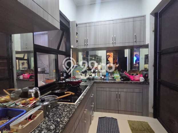 Rumah Luxury Modern Tanpa Renovasi di Taman Kopo Indah Bandung Rumah Luxury Modern Tanpa Renovasi di Taman Kopo Indah Bandung
