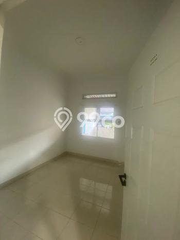 Disewakan! Rumah 3 Kamar Tidur &
3 Kamar Mandi di Taman Holis Indah, Bandung Disewakan! Rumah 3 Kamar Tidur &
3 Kamar Mandi di Taman Holis Indah, Bandung