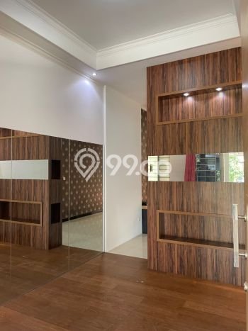 Rumah Minimalis 2 Kamar LT 102m2 di Taman Kopo Indah Rumah Minimalis 2 Kamar LT 102m2 di Taman Kopo Indah