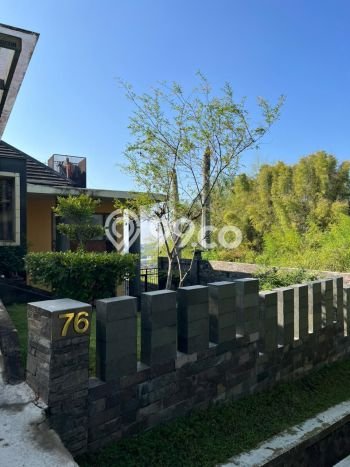 Rumah Luxury Modern Siap Huni di Dago Pakar Bandung Rumah Luxury Modern Siap Huni di Dago Pakar Bandung