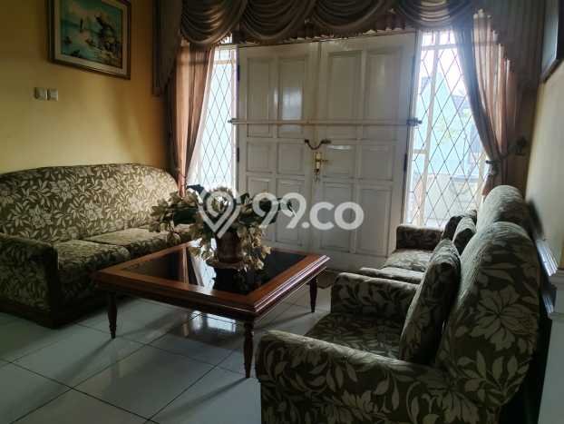 Rumah Elit LB 300m2 Siap Pakai Desain Elegan di Cigadung, Bandung Rumah Elit LB 300m2 Siap Pakai Desain Elegan di Cigadung, Bandung