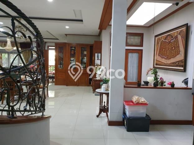 Hunian Mewah LB 480m2 Siap Huni Desain Elegan di Setra Sari, Bandung Hunian Mewah LB 480m2 Siap Huni Desain Elegan di Setra Sari, Bandung