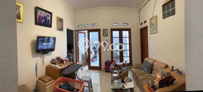 Jual Rumah Mewah Elegan Dengan View Eksklusif di Taman Kopo Indah, Bandung Jual Rumah Mewah Elegan Dengan View Eksklusif di Taman Kopo Indah, Bandung
