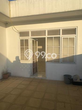 Disewakan! Rumah 3 Kamar Tidur &
3 Kamar Mandi di Taman Holis Indah, Bandung Disewakan! Rumah 3 Kamar Tidur &
3 Kamar Mandi di Taman Holis Indah, Bandung