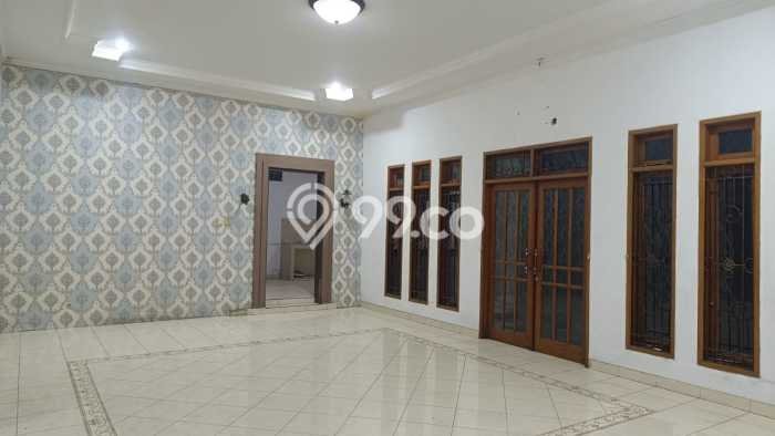 Sewa Rumah Harga Terjangkau di Taman Kopo Indah Bandung dengan 4 KT Sewa Rumah Harga Terjangkau di Taman Kopo Indah Bandung dengan 4 KT