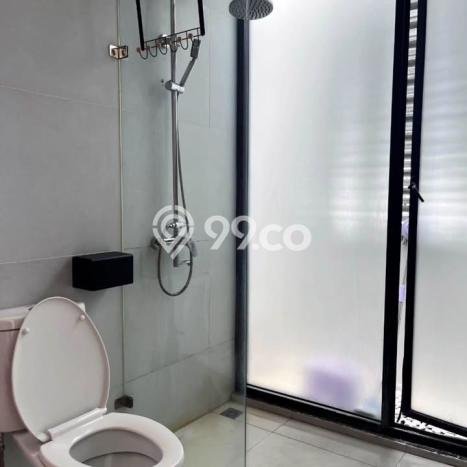Rumah Strategis Modern Lb 120m2 di BSD, Tangerang Selatan Rumah Strategis Modern Lb 120m2 di BSD, Tangerang Selatan