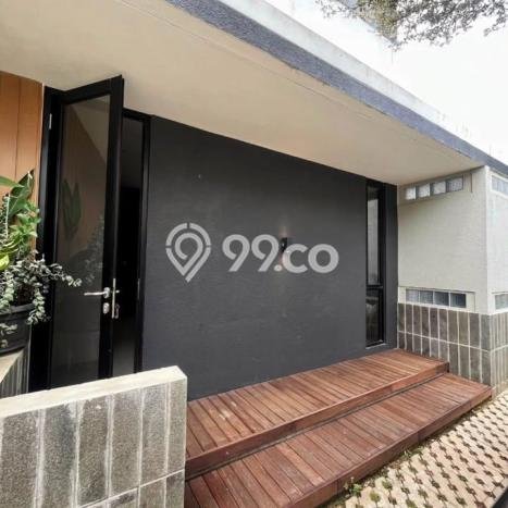 Rumah Strategis Modern Lb 120m2 di BSD, Tangerang Selatan Rumah Strategis Modern Lb 120m2 di BSD, Tangerang Selatan