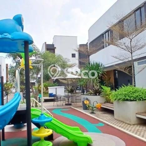 Rumah Strategis Modern Lb 120m2 di BSD, Tangerang Selatan Rumah Strategis Modern Lb 120m2 di BSD, Tangerang Selatan