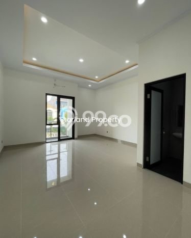 Rumah Minimalis 4 KT di Joglo Jakarta Barat Rumah Minimalis 4 KT di Joglo Jakarta Barat