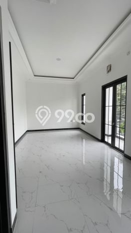 Rumah Modern Cantik 4 KT Bisa Langsung Pindah di Pasar Minggu Rumah Modern Cantik 4 KT Bisa Langsung Pindah di Pasar Minggu