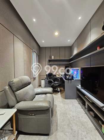 Jual Rumah Eksklusif 4 KT di Gading Serpong, Tangerang Jual Rumah Eksklusif 4 KT di Gading Serpong, Tangerang