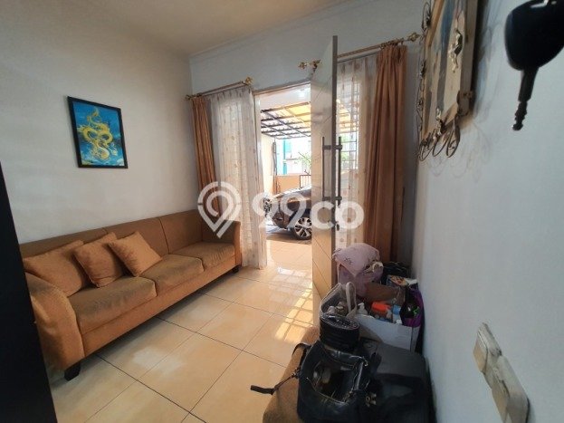 Rumah Luxury Modern Tanpa Renovasi di Puri Media Jakarta Barat Rumah Luxury Modern Tanpa Renovasi di Puri Media Jakarta Barat