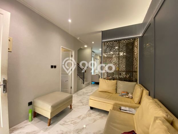 Rumah Minimalis 4 KT di Gading Serpong Tangerang Semi Furnished Rumah Minimalis 4 KT di Gading Serpong Tangerang Semi Furnished