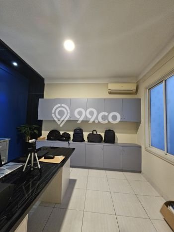 Rumah Mewah LB 500m2 Siap Huni Desain Elegan di Alam Sutera, Tangerang Rumah Mewah LB 500m2 Siap Huni Desain Elegan di Alam Sutera, Tangerang