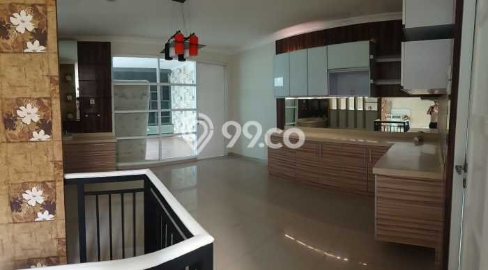Dijual Rumah Mewah Exclusive di Kembangan, Jakarta Barat Dijual Rumah Mewah Exclusive di Kembangan, Jakarta Barat