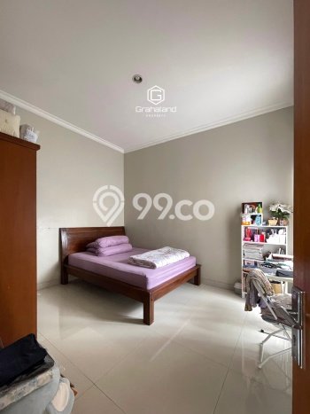 Hunian Cantik Modern Lb 140m2 di Jagakarsa, Jakarta Selatan Hunian Cantik Modern Lb 140m2 di Jagakarsa, Jakarta Selatan
