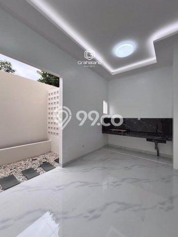 Rumah Strategis Minimalis Lb 102m2 di Jagakarsa, Jakarta Selatan Rumah Strategis Minimalis Lb 102m2 di Jagakarsa, Jakarta Selatan