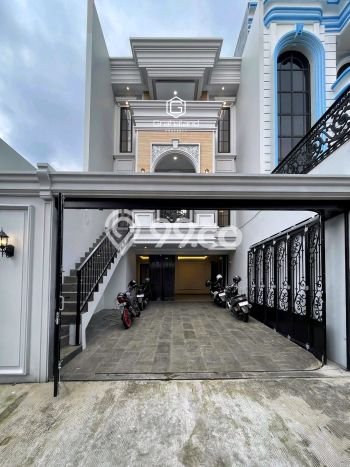Dijual Rumah Premium dengan Fasilitas Sekitar Komplit di Jagakarsa, Jakarta Selatan Dijual Rumah Premium dengan Fasilitas Sekitar Komplit di Jagakarsa, Jakarta Selatan