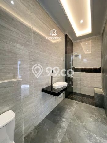 Rumah Elit Modern Tanpa Renovasi di Kebagusan Jakarta Selatan Rumah Elit Modern Tanpa Renovasi di Kebagusan Jakarta Selatan