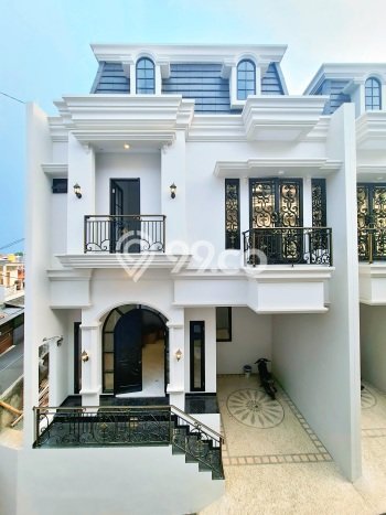 Jual Rumah Minimalis Bagus Punya 3 KT di Jagakarsa Jakarta Selatan SHM Jual Rumah Minimalis Bagus Punya 3 KT di Jagakarsa Jakarta Selatan SHM