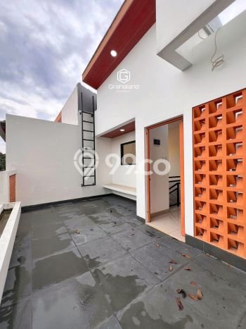 Jual Rumah Favorit Siap Huni LB 140m2 di Jagakarsa, Jakarta Selatan Jual Rumah Favorit Siap Huni LB 140m2 di Jagakarsa, Jakarta Selatan