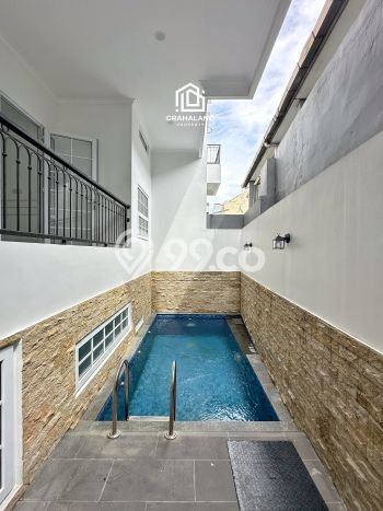 Rumah Elit LB 280m2 Siap Pakai Desain Elegan di Pejaten, Jakarta Selatan Rumah Elit LB 280m2 Siap Pakai Desain Elegan di Pejaten, Jakarta Selatan