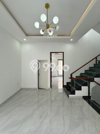 Dijual Rumah Strategis Bagus Punya 3 KT di Jagakarsa Jakarta Selatan SHM Dijual Rumah Strategis Bagus Punya 3 KT di Jagakarsa Jakarta Selatan SHM