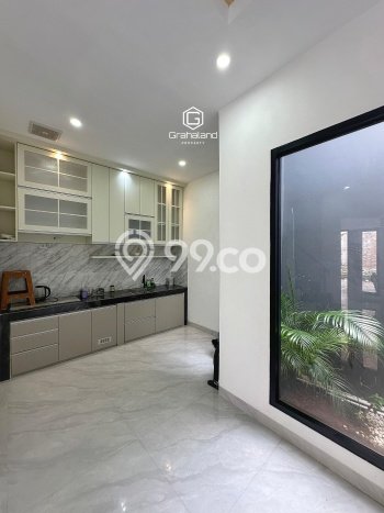 Dijual Rumah Strategis Bagus Punya 3 KT di Jagakarsa Jakarta Selatan SHM Dijual Rumah Strategis Bagus Punya 3 KT di Jagakarsa Jakarta Selatan SHM