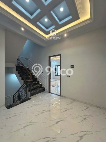 Hot Offer Hunian Mewah Ideal dan Luas di Jagakarsa, Jakarta Selatan Hot Offer Hunian Mewah Ideal dan Luas di Jagakarsa, Jakarta Selatan