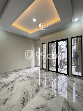 Dijual Rumah Premium dengan Fasilitas Sekitar Lengkap di Jagakarsa, Jakarta Selatan Dijual Rumah Premium dengan Fasilitas Sekitar Lengkap di Jagakarsa, Jakarta Selatan