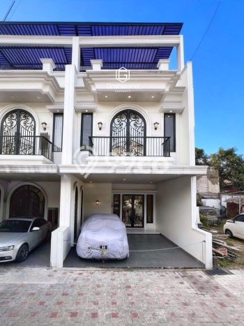 Hunian Cantik Modern Lb 180m2 di Jagakarsa, Jakarta Selatan Hunian Cantik Modern Lb 180m2 di Jagakarsa, Jakarta Selatan