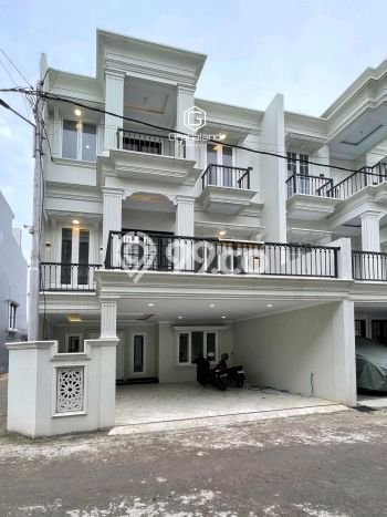 Best Deal Hunian Mewah Ideal dan Luas di Jagakarsa, Jakarta Selatan Best Deal Hunian Mewah Ideal dan Luas di Jagakarsa, Jakarta Selatan